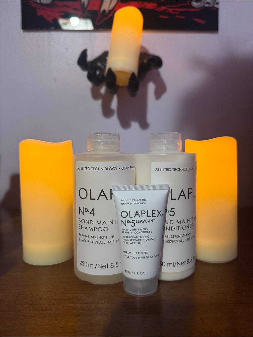 OLAPLEX White and Cream Hair Repair Trio